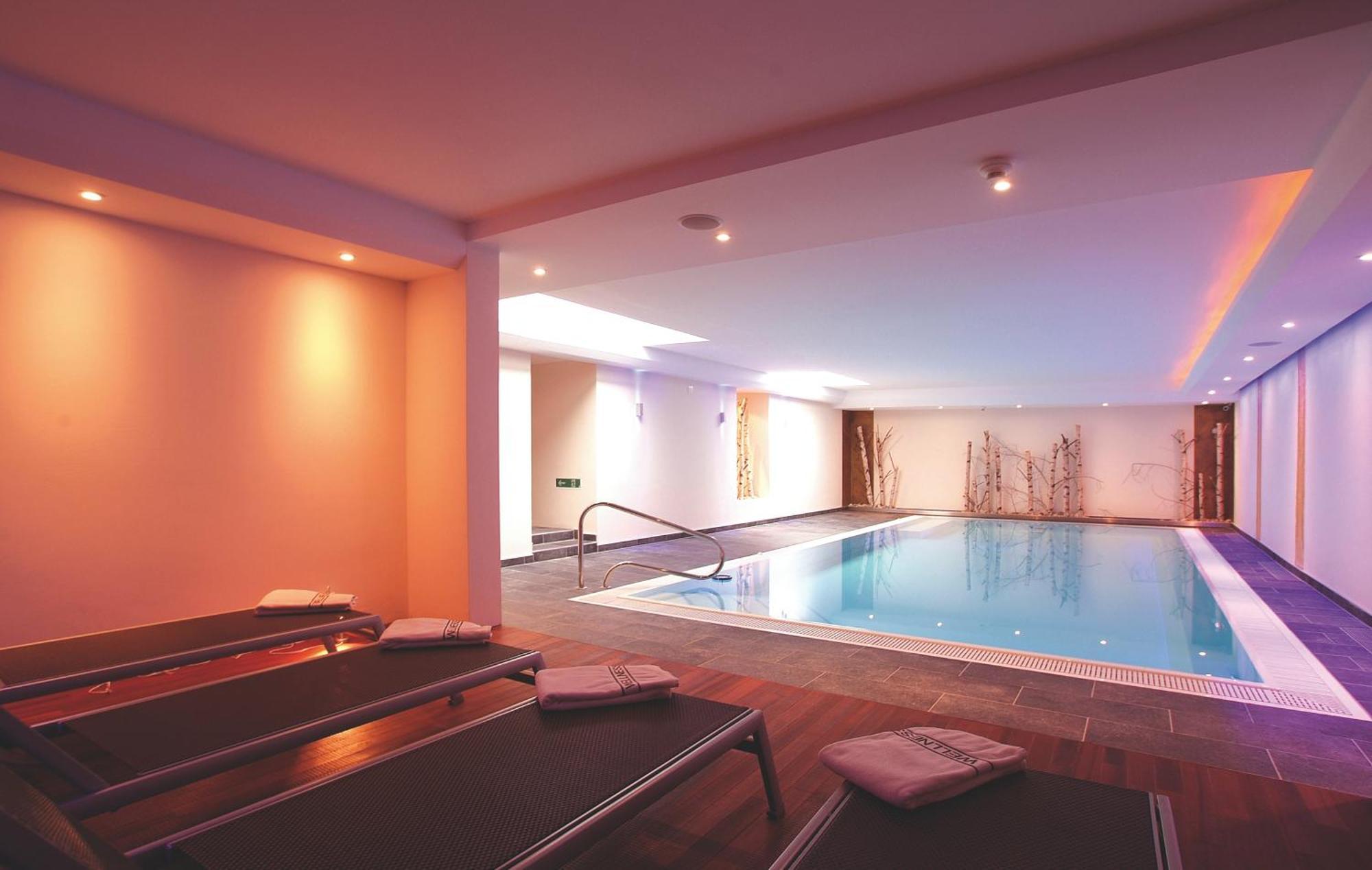 Hotel Garni Muttler Alpinresort & Spa Samnaun Exterior foto