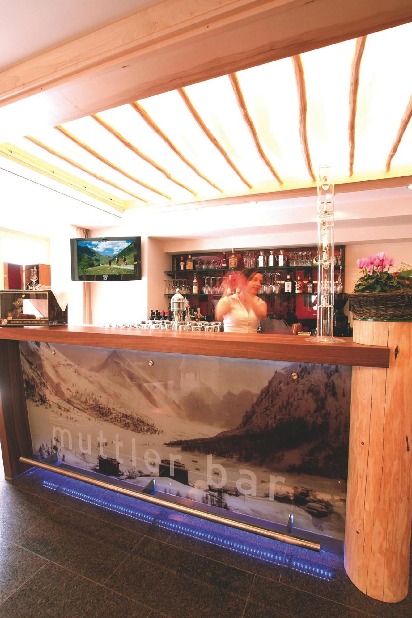 Hotel Garni Muttler Alpinresort & Spa Samnaun Exterior foto