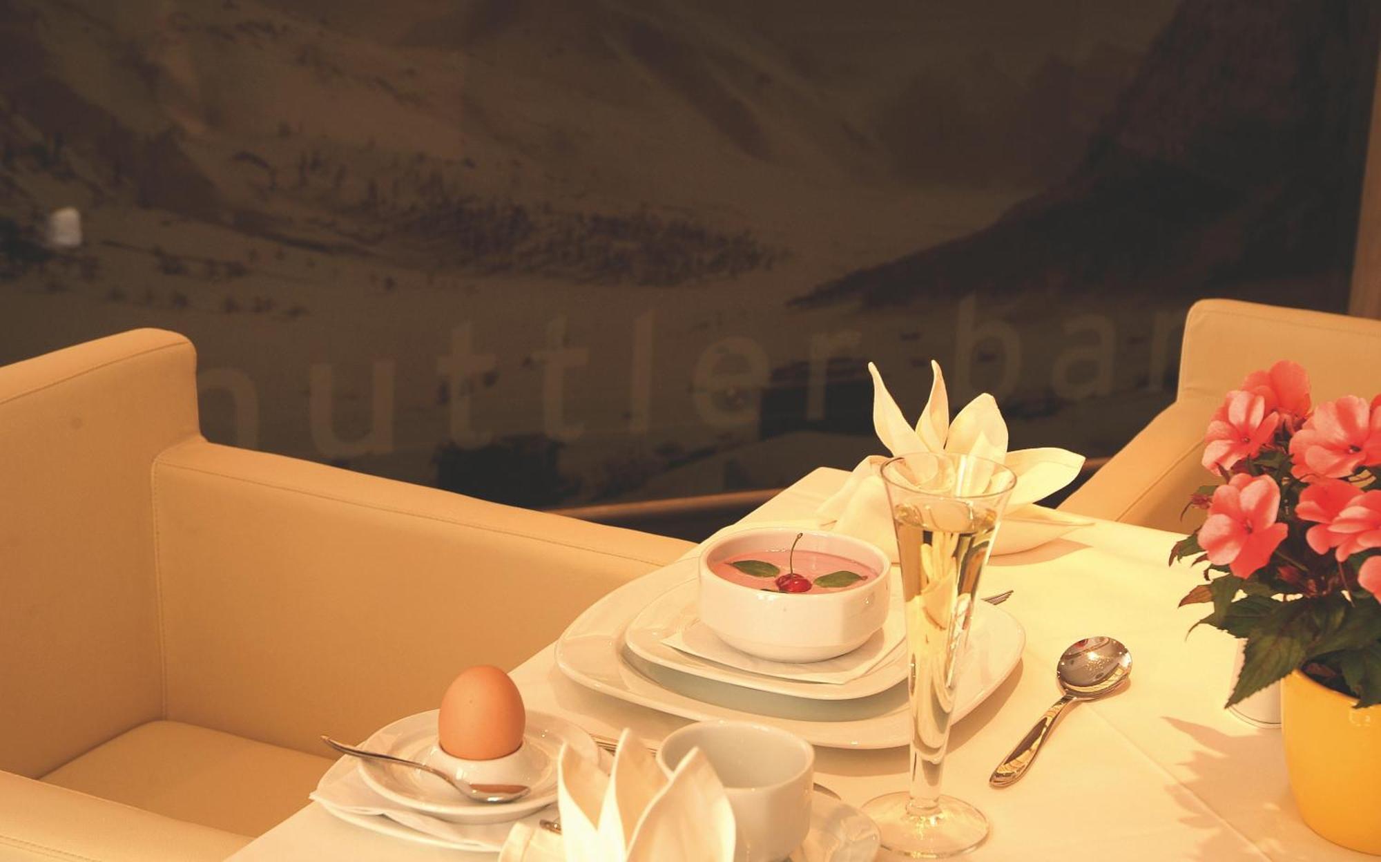 Hotel Garni Muttler Alpinresort & Spa Samnaun Exterior foto